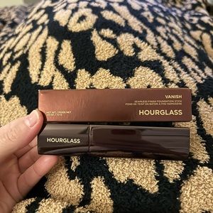 Hourglass Vanish Seamless Finish Foundation Stick